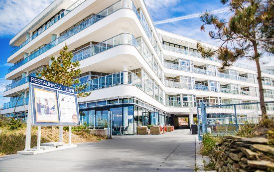 Dune Restaurant Cafe Lounge